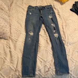 Old Navy Rockstar Super Skinny Mid Rise Jeans